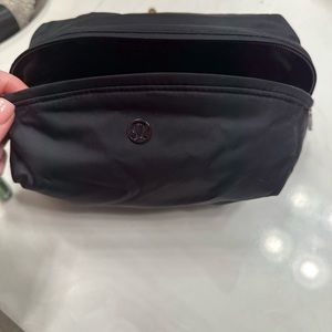 Lululemon toiletry bag
